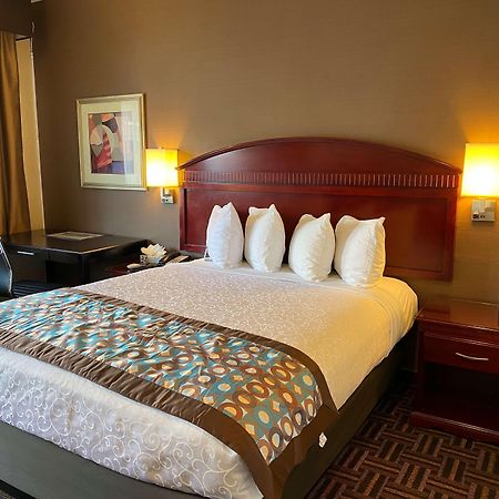 Best Western Pasadena Inn Εξωτερικό φωτογραφία