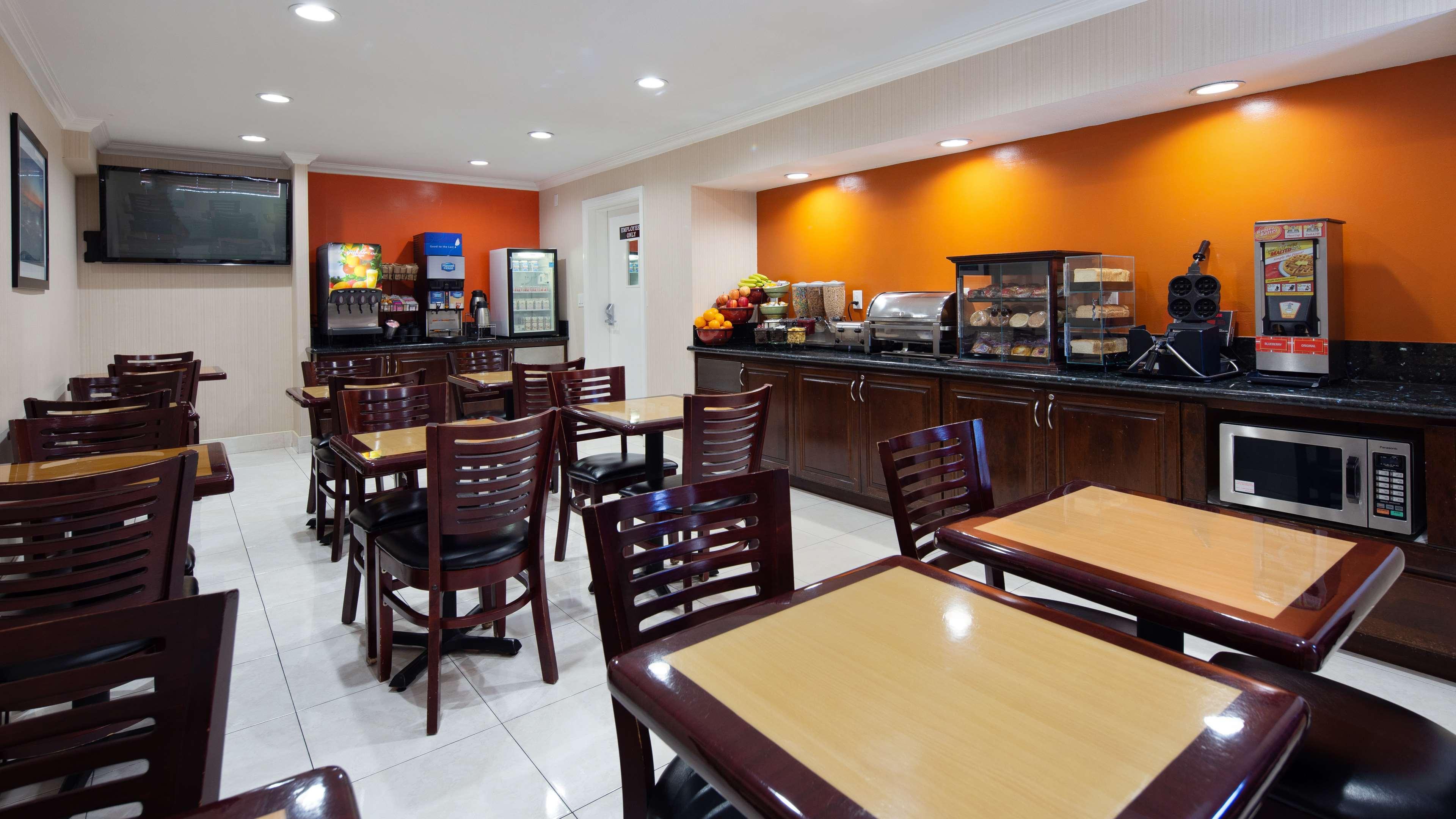 Best Western Pasadena Inn Εξωτερικό φωτογραφία